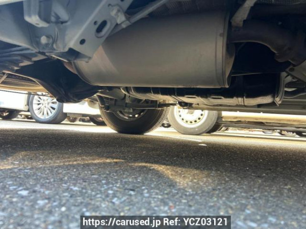 Used 2005 AT toyota hiace-wagon TRH214W Image[25]