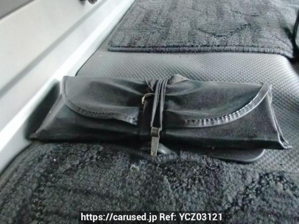 Used 2005 AT toyota hiace-wagon TRH214W Image[43]