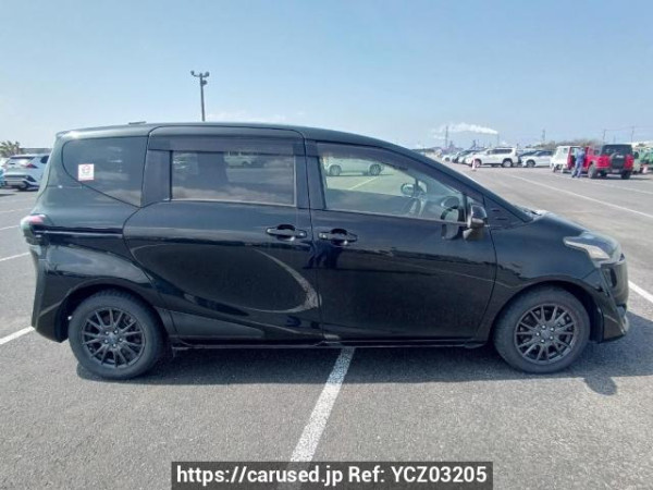 Used 2017 AT toyota sienta NSP170G Image[7]