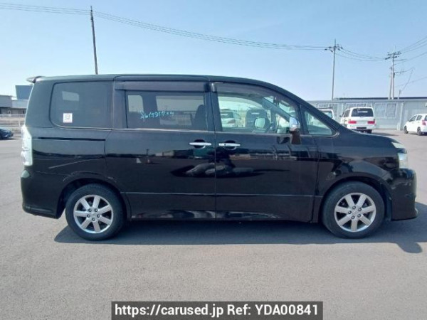 Used 2009 AT toyota voxy ZRR70W Image[7]