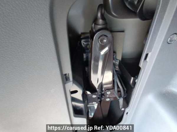 Used 2009 AT toyota voxy ZRR70W Image[44]