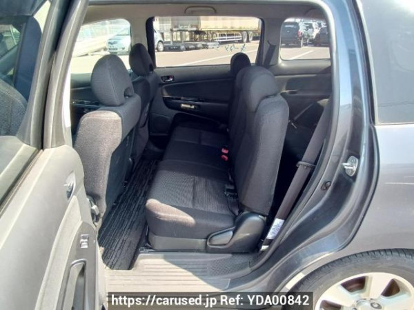 Used 2003 AT toyota wish ZNE10G Image[16]