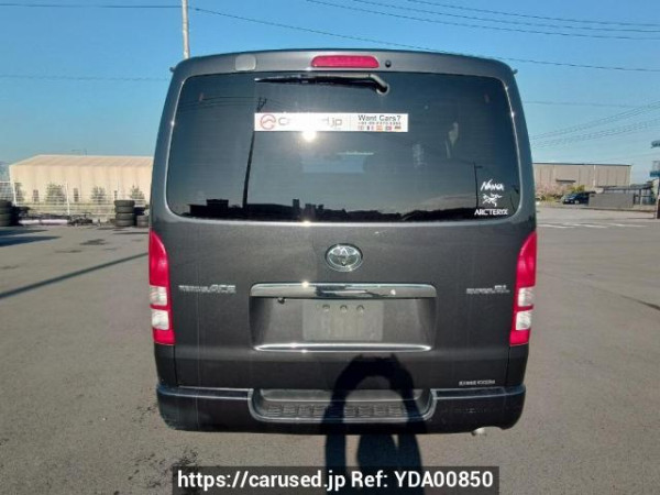 Used 2006 AT toyota regiusace-van KDH205V Image[5]