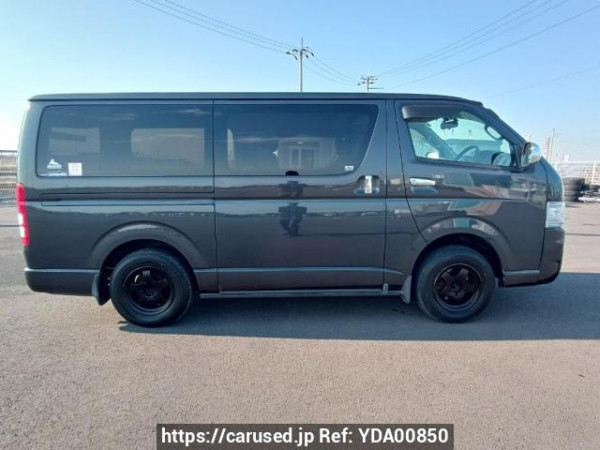Used 2006 AT toyota regiusace-van KDH205V Image[7]