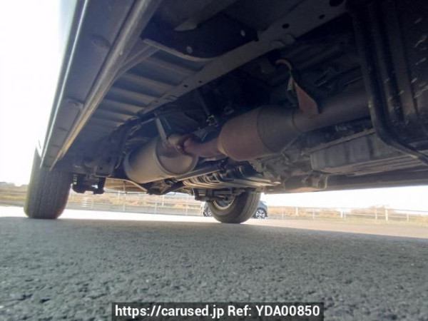 Used 2006 AT toyota regiusace-van KDH205V Image[34]