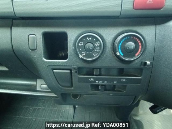 Used 2007 AT toyota hiace-van KDH200V Image[22]