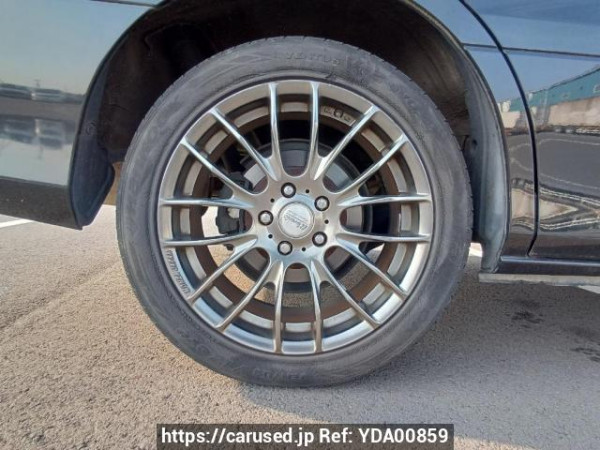 Used 2003 AT toyota alphard MNH10W Image[30]