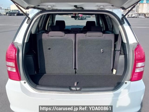 Used 2004 AT toyota wish ZNE10G Image[8]