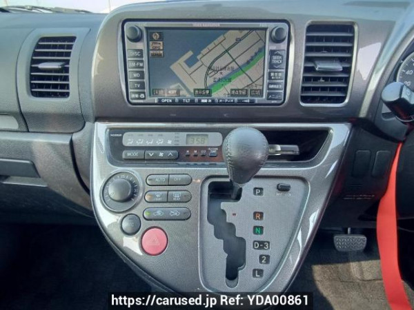 Used 2004 AT toyota wish ZNE10G Image[22]