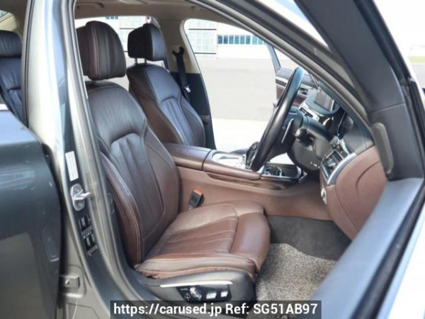 Used 2016 AT bmw 7-series null Image[9]