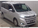 Toyota Noah ZRR85G