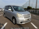 Toyota Noah ZRR75G