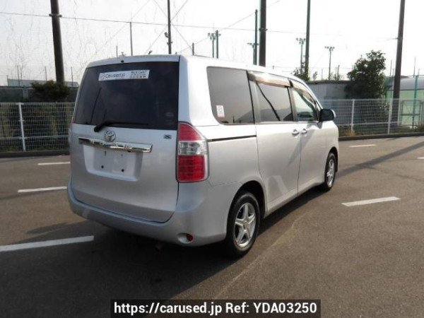 Used 2009 AT toyota noah ZRR75G Image[6]