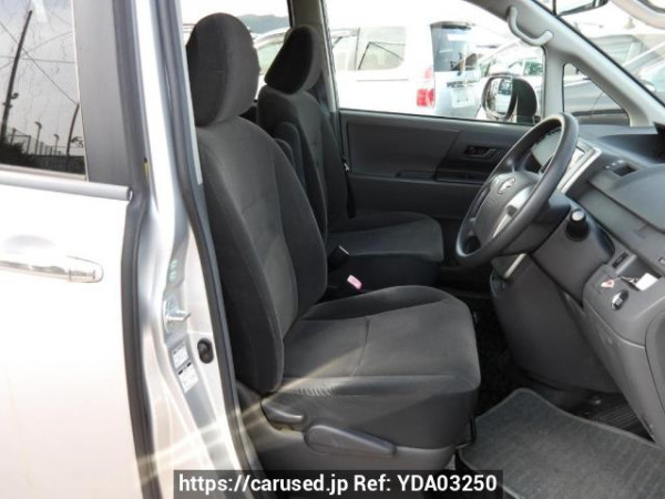 Used 2009 AT toyota noah ZRR75G Image[13]