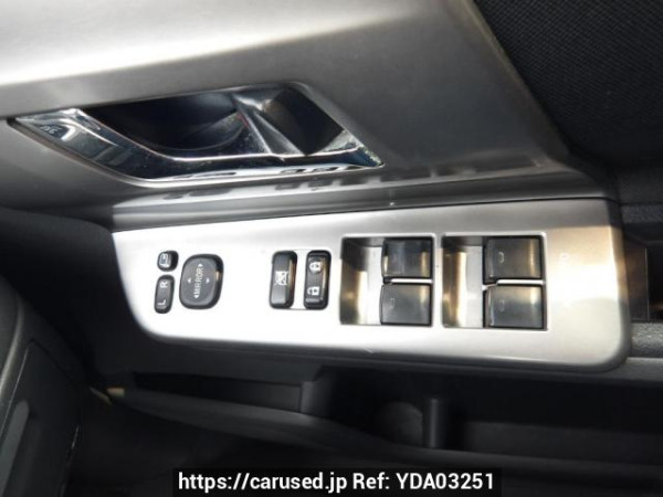 Used 2009 AT toyota voxy ZRR70W Image[29]