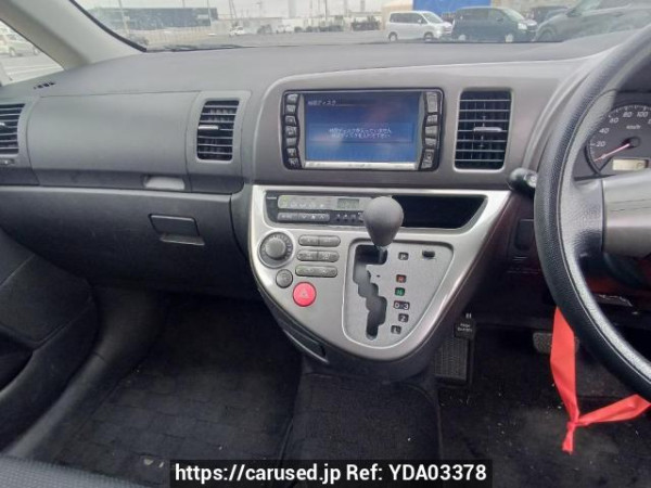 Used 2003 AT toyota wish ZNE10G Image[23]