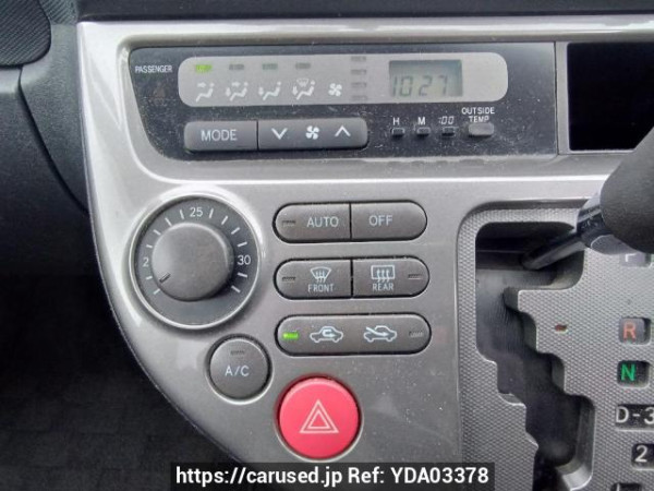 Used 2003 AT toyota wish ZNE10G Image[25]