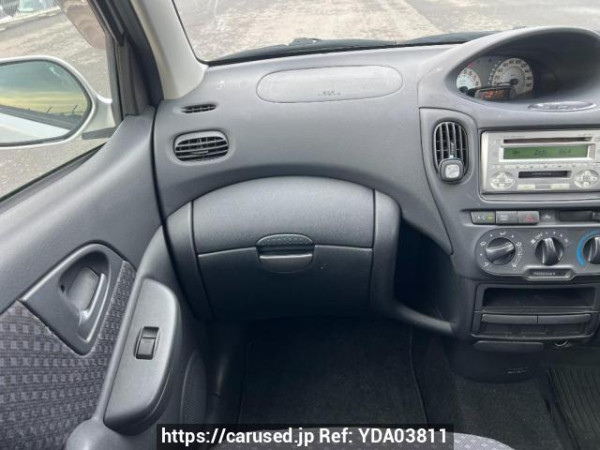 Used 2004 AT toyota fun-cargo NCP25 Image[17]