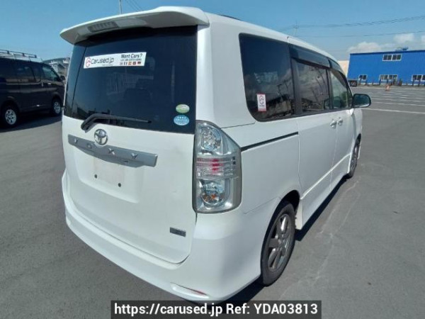 Used 2009 AT toyota voxy ZRR70W Image[6]