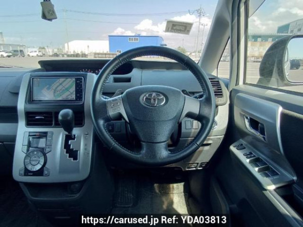 Used 2009 AT toyota voxy ZRR70W Image[20]