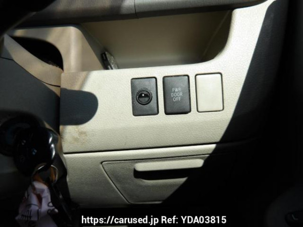 Used 2007 AT toyota noah ZRR70G Image[28]