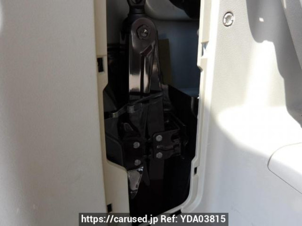 Used 2007 AT toyota noah ZRR70G Image[44]