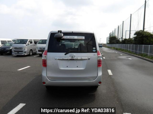 Used 2008 AT toyota noah ZRR70G Image[5]