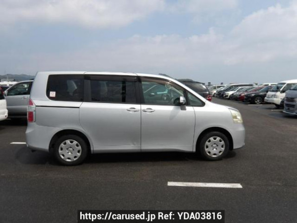 Used 2008 AT toyota noah ZRR70G Image[7]