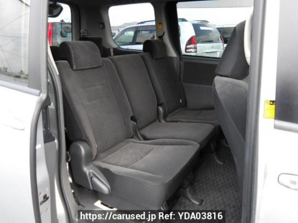 Used 2008 AT toyota noah ZRR70G Image[15]