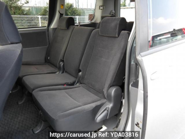 Used 2008 AT toyota noah ZRR70G Image[16]