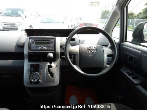 Used 2008 AT toyota noah ZRR70G Image[20]