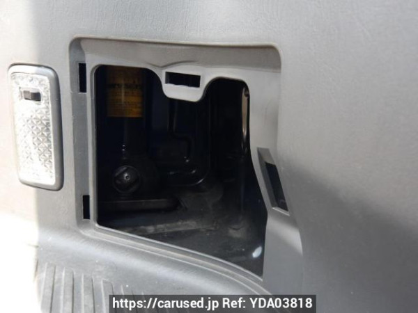 Used 2009 AT toyota regiusace-van TRH200V Image[47]
