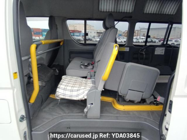 Used 2006 AT toyota regiusace-van TRH200K Image[14]