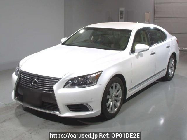 2013 Lexus LS USF40
