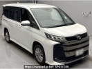 Toyota Noah MZRA95W
