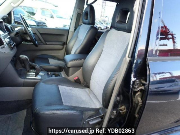 Used 2005 AT mitsubishi pajero V73W Image[10]