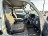 Used 2004 MT toyota hiace-van LH178V Image[8]