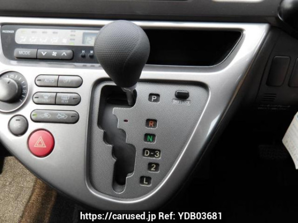 Used 2005 AT toyota wish ZNE10G Image[26]