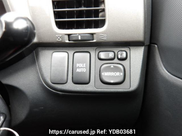 Used 2005 AT toyota wish ZNE10G Image[27]