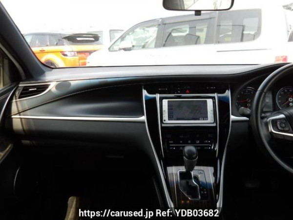 Used 2014 AT toyota harrier ZSU60W Image[18]
