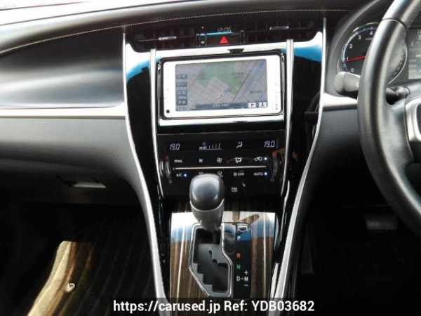 Used 2014 AT toyota harrier ZSU60W Image[22]
