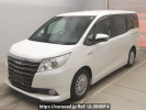 Toyota Noah ZWR80G