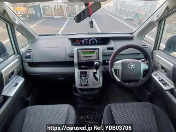 Used 2008 AT toyota noah ZRR75W Image[18]