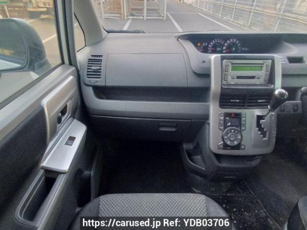 Used 2008 AT toyota noah ZRR75W Image[19]