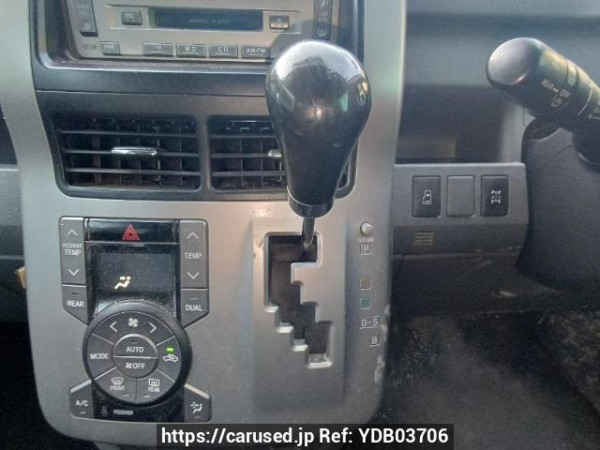 Used 2008 AT toyota noah ZRR75W Image[26]