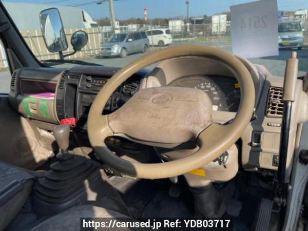 Used 2005 MT hino dutro XZU321T Image[5]