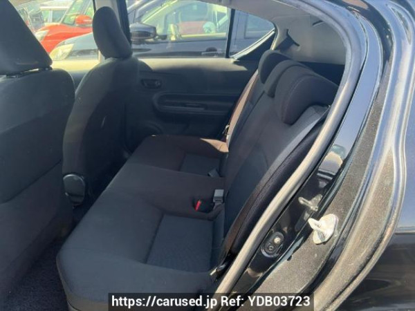 Used 2017 AT toyota aqua NHP10 Image[8]