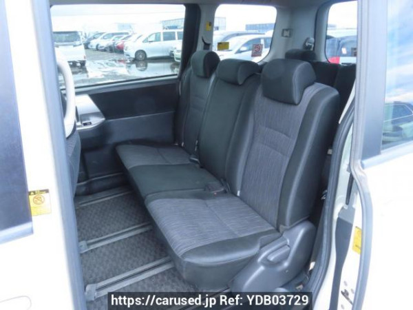 Used 2010 AT toyota noah ZRR70W Image[21]