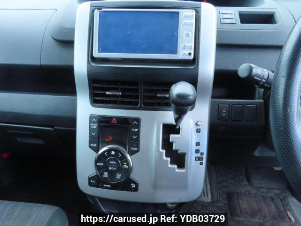 Used 2010 AT toyota noah ZRR70W Image[27]