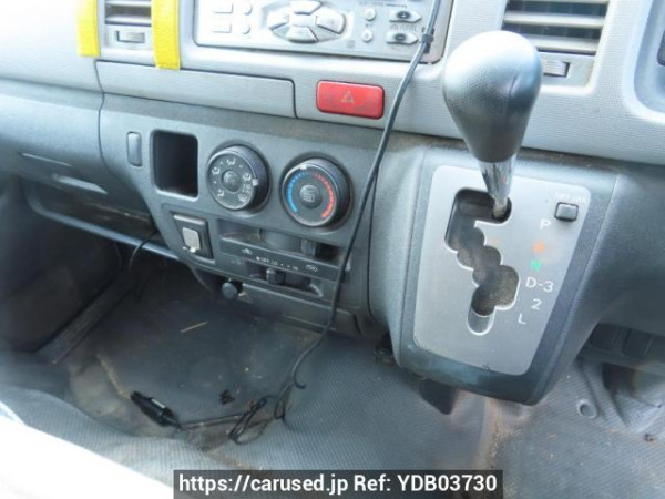 Used 2006 AT toyota hiace-van KDH200V Image[29]